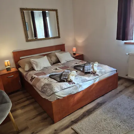 Diofa Vendeghaz Apartment *