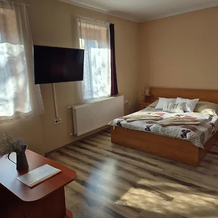 Diofa Vendeghaz Apartment Eger