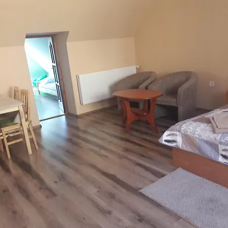 Diofa Vendeghaz Διαμέρισμα